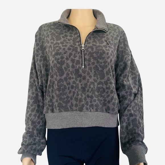 Victoria's Secret boxy cropped Gray Leopard Print Pullover half zipper Women L - Picture 2 of 12